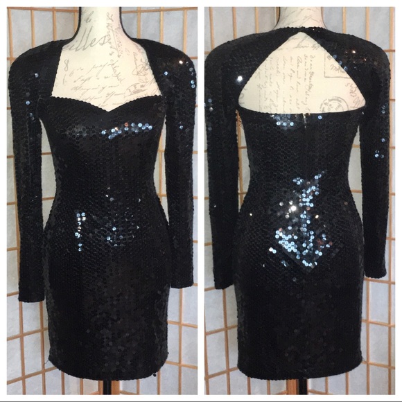 Vintage Dresses & Skirts - *SOLD* Vintage 80s Long Sleeve Sequin Little Black Dress